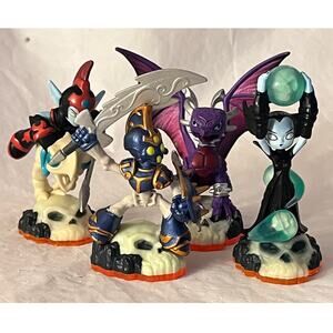 Skylanders Giant - Undead Element - Lot of 4 - Activation 2012 Hex, Chop Chop ..